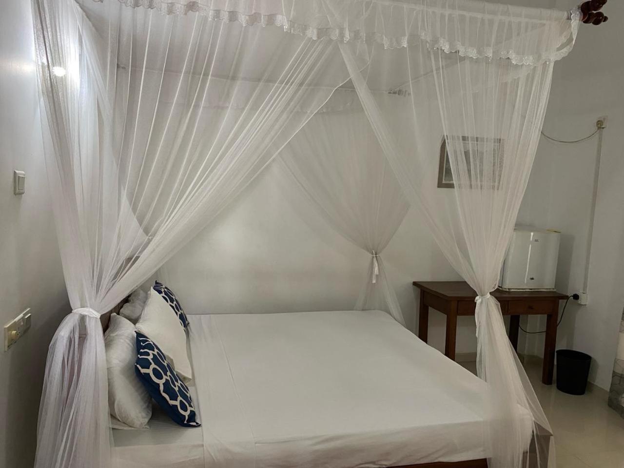 New Bimal Villa Bentota Luaran gambar