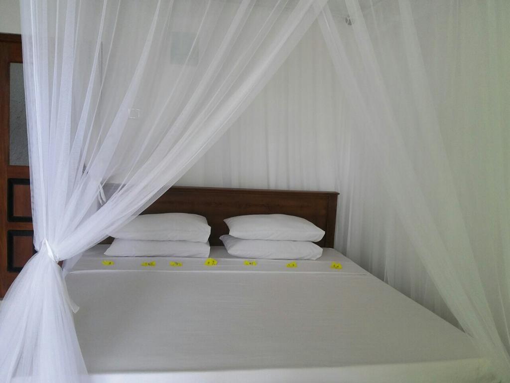 New Bimal Villa Bentota Luaran gambar